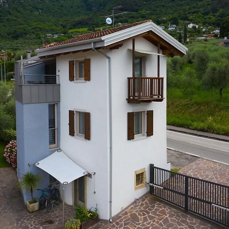 Villa La Torretta Arco Exterior foto