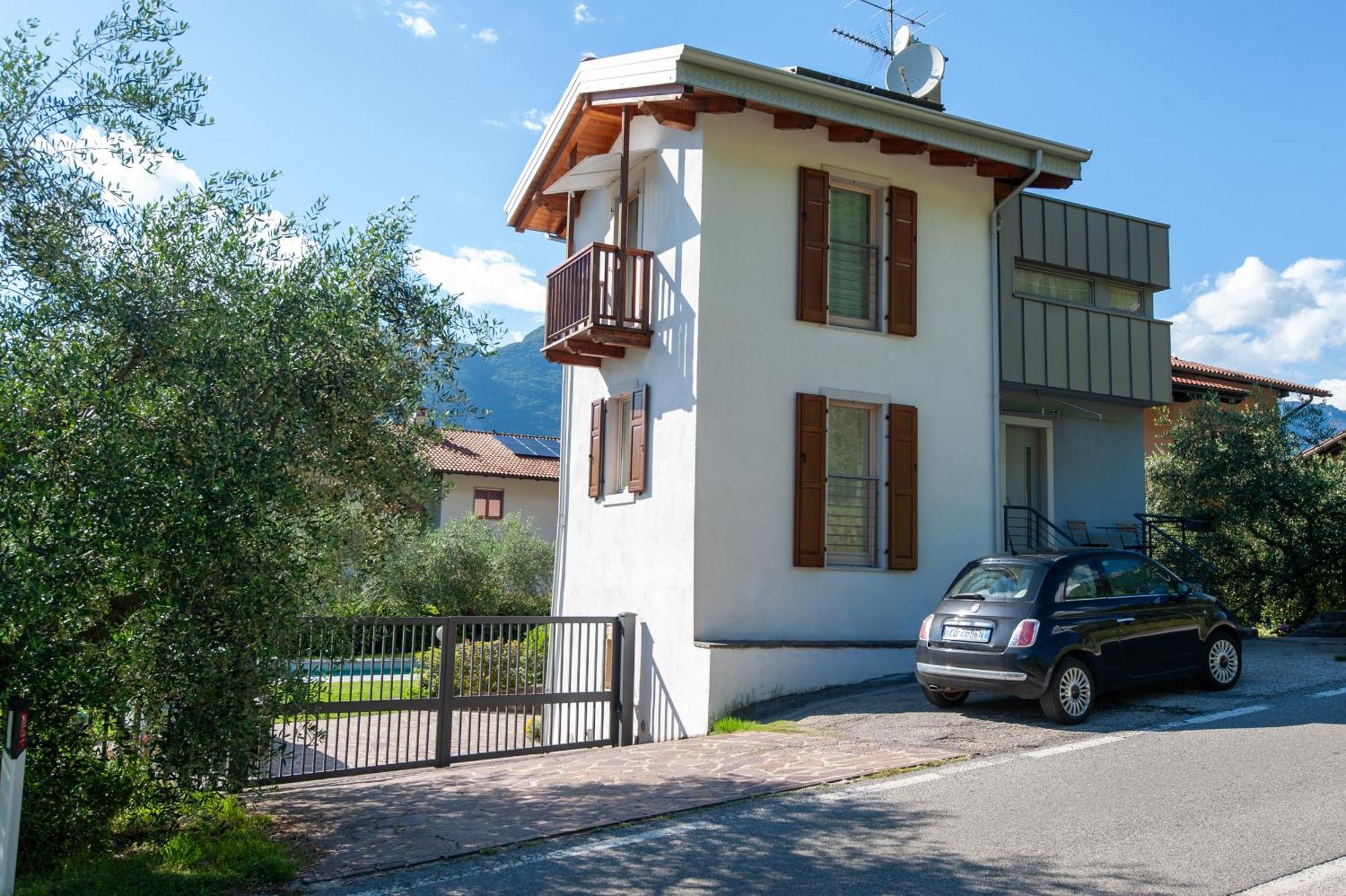 Villa La Torretta Arco Exterior foto